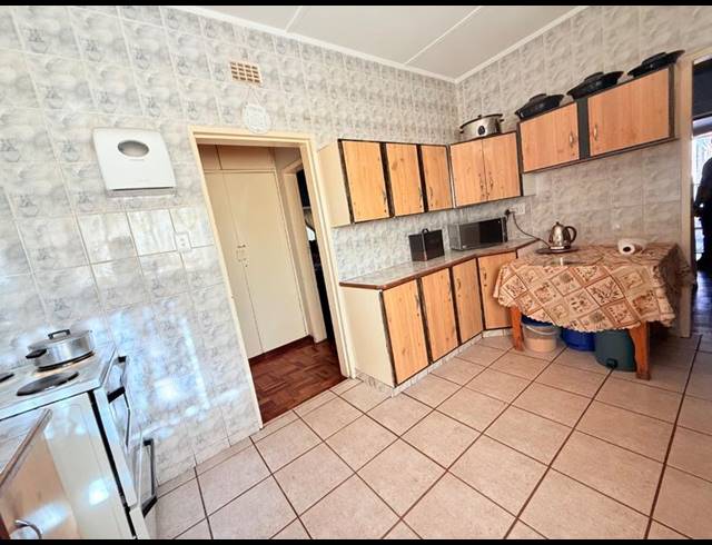 3 BEDROOM HOUSE FOR SALE IN VANDERBIJLPARK CW 3